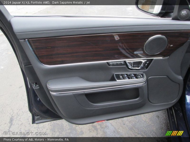 Door Panel of 2014 XJ XJL Portfolio AWD