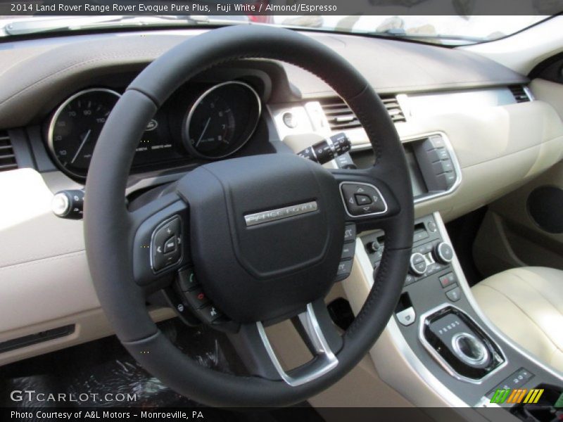 Fuji White / Almond/Espresso 2014 Land Rover Range Rover Evoque Pure Plus