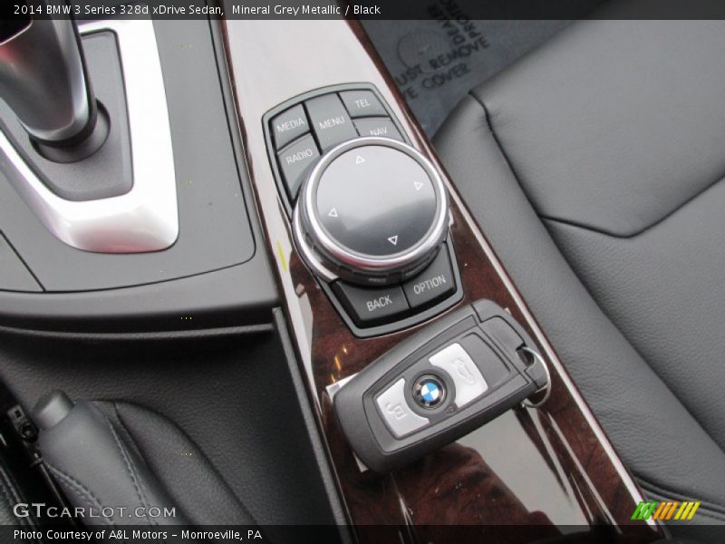 Controls of 2014 3 Series 328d xDrive Sedan