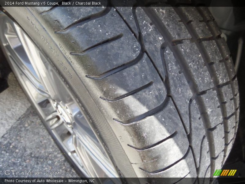 Black / Charcoal Black 2014 Ford Mustang V6 Coupe