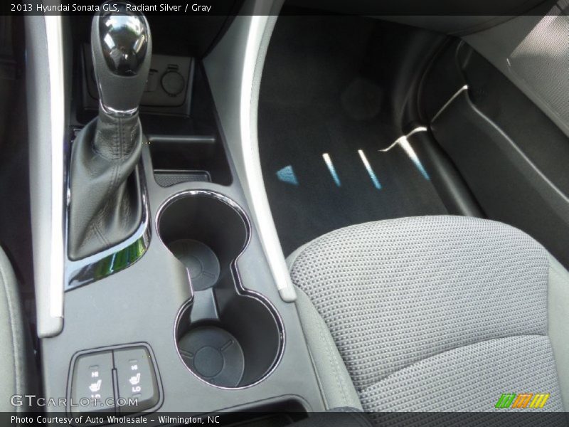 Radiant Silver / Gray 2013 Hyundai Sonata GLS