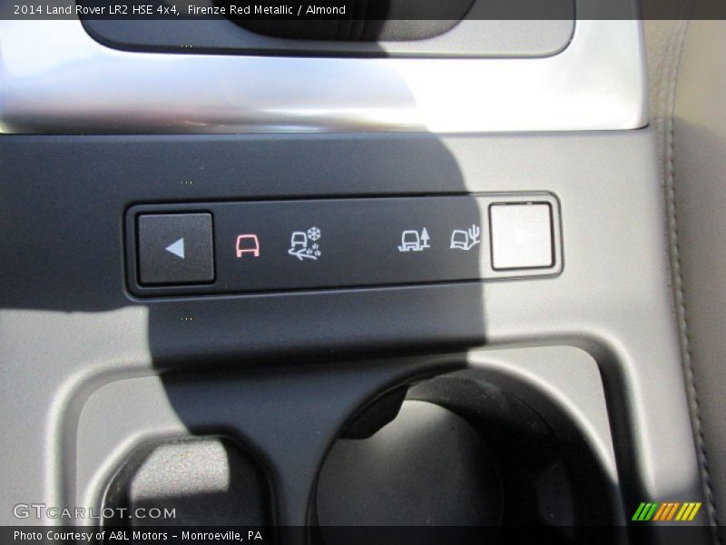 Firenze Red Metallic / Almond 2014 Land Rover LR2 HSE 4x4