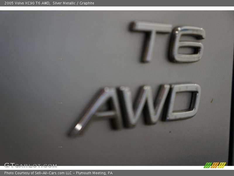 Silver Metallic / Graphite 2005 Volvo XC90 T6 AWD