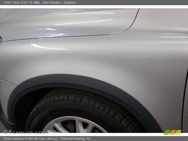 Silver Metallic / Graphite 2005 Volvo XC90 T6 AWD