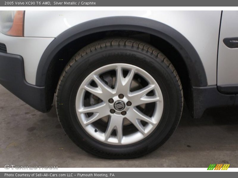 Silver Metallic / Graphite 2005 Volvo XC90 T6 AWD