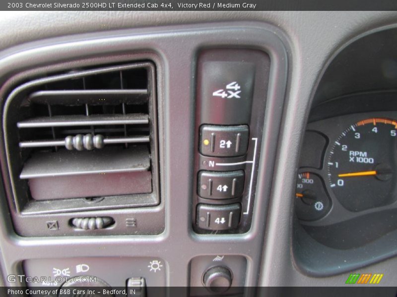 Victory Red / Medium Gray 2003 Chevrolet Silverado 2500HD LT Extended Cab 4x4