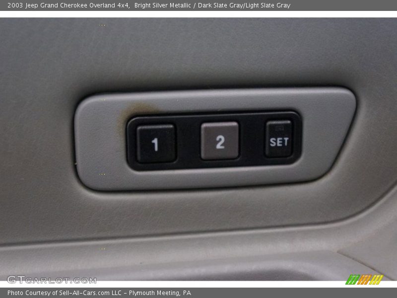 Bright Silver Metallic / Dark Slate Gray/Light Slate Gray 2003 Jeep Grand Cherokee Overland 4x4