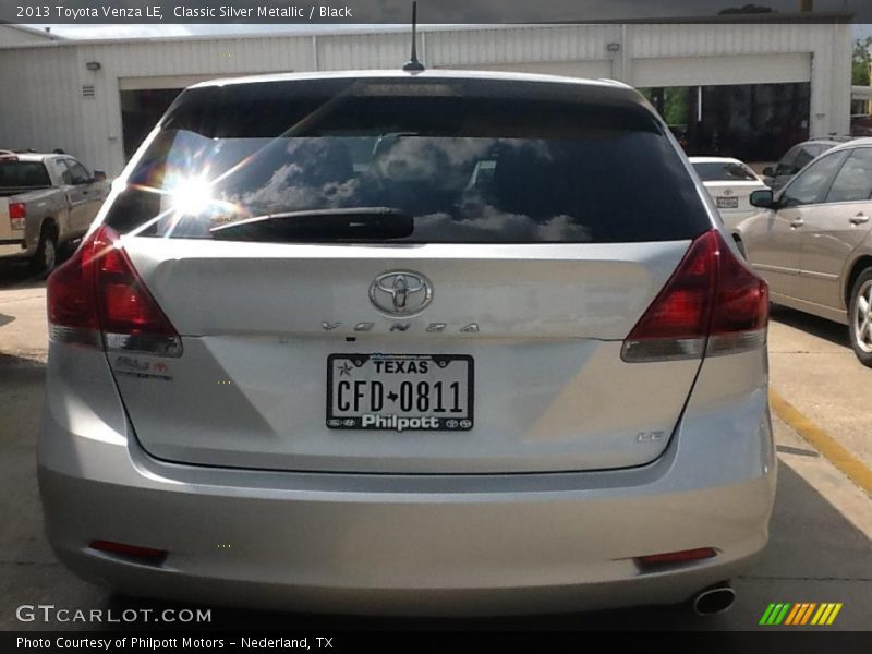 Classic Silver Metallic / Black 2013 Toyota Venza LE