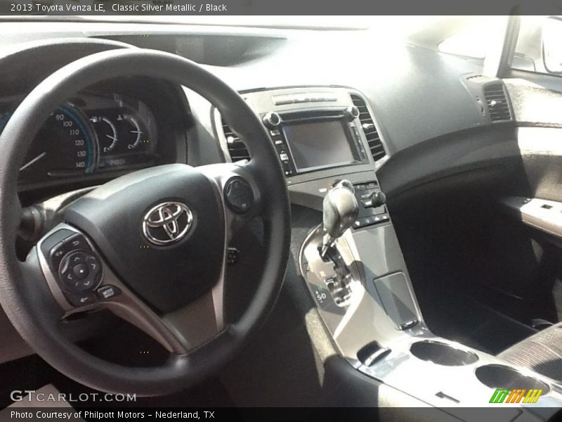 Classic Silver Metallic / Black 2013 Toyota Venza LE