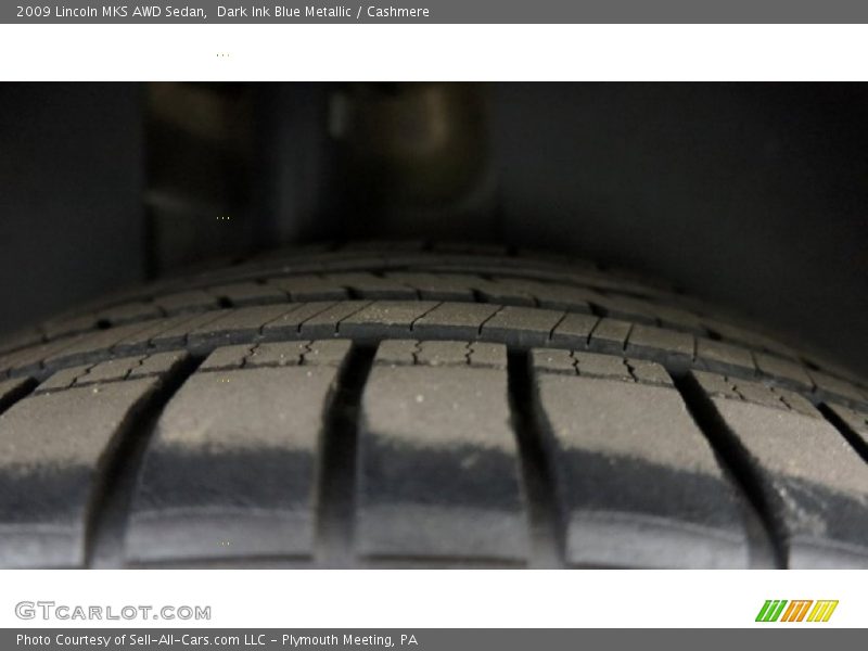 Dark Ink Blue Metallic / Cashmere 2009 Lincoln MKS AWD Sedan