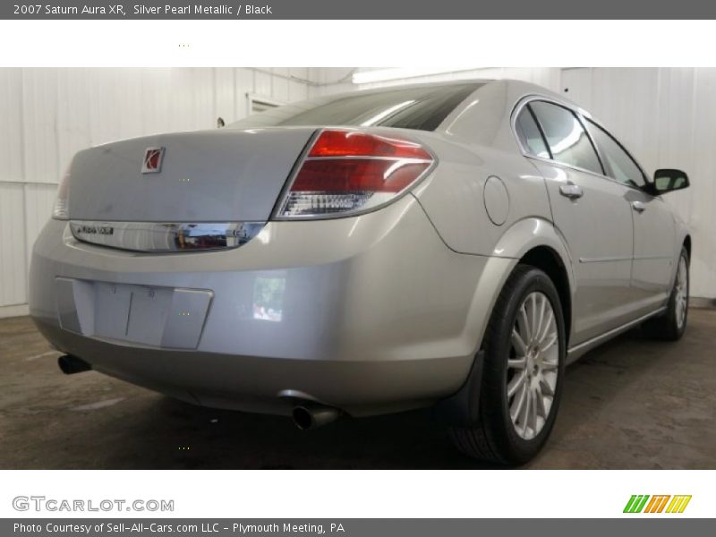 Silver Pearl Metallic / Black 2007 Saturn Aura XR