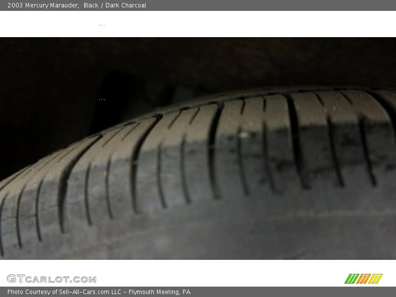 Black / Dark Charcoal 2003 Mercury Marauder