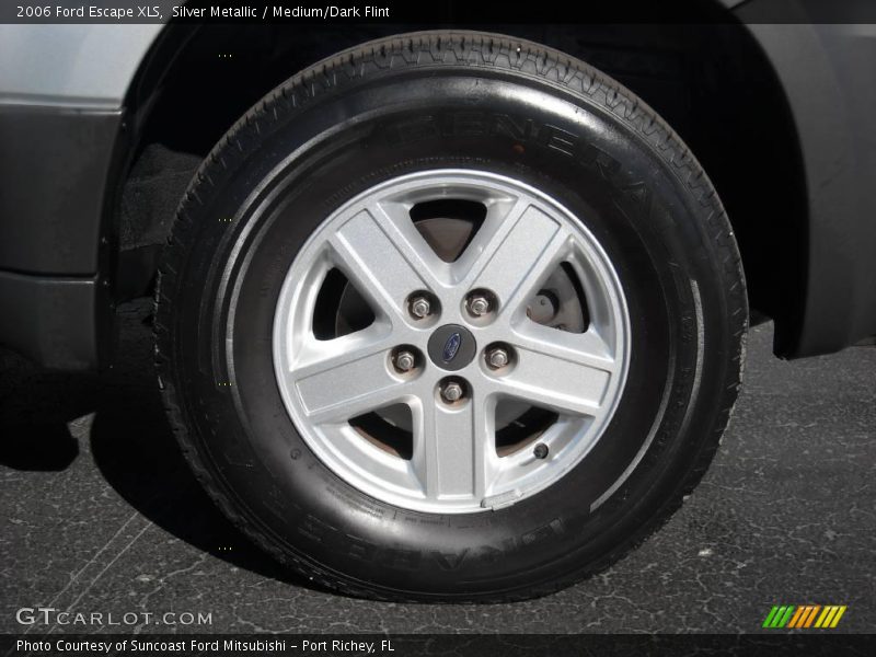 Silver Metallic / Medium/Dark Flint 2006 Ford Escape XLS