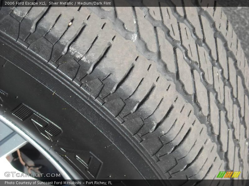 Silver Metallic / Medium/Dark Flint 2006 Ford Escape XLS
