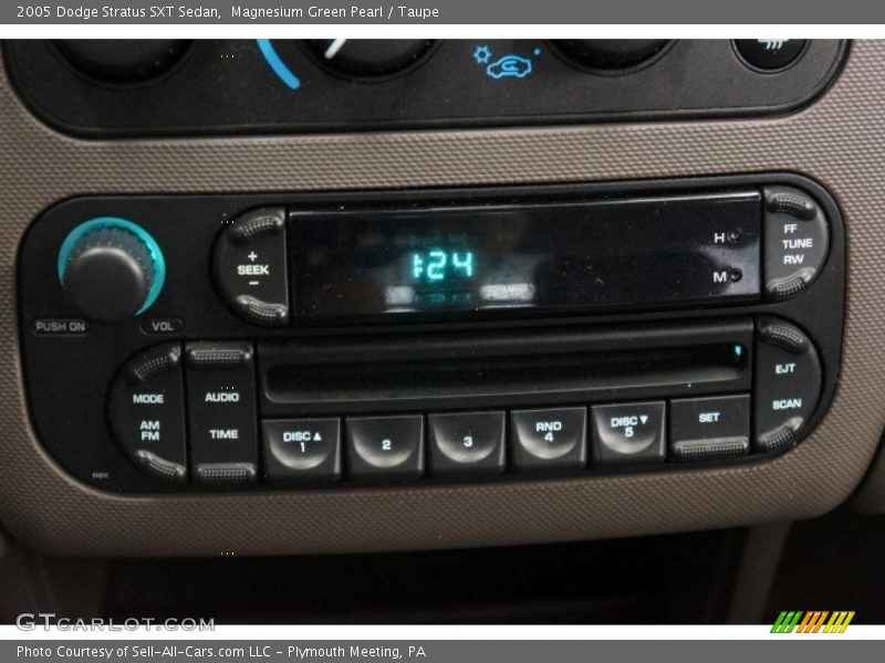 Magnesium Green Pearl / Taupe 2005 Dodge Stratus SXT Sedan