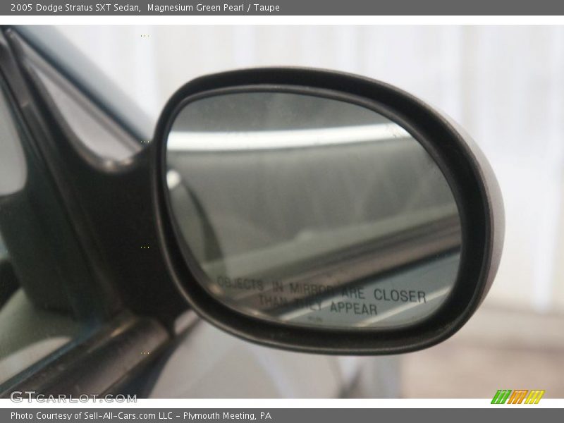 Magnesium Green Pearl / Taupe 2005 Dodge Stratus SXT Sedan