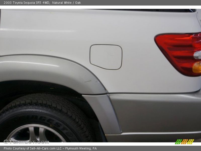 Natural White / Oak 2003 Toyota Sequoia SR5 4WD