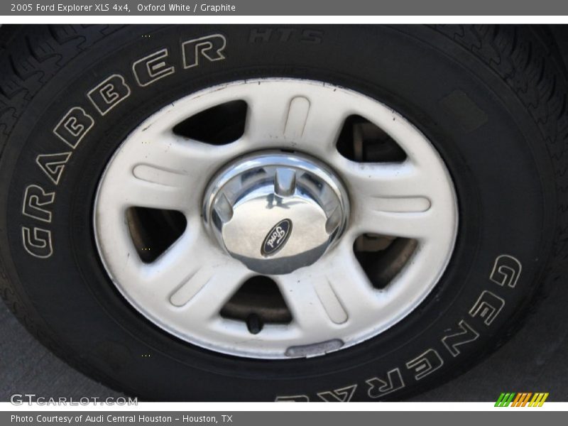 Oxford White / Graphite 2005 Ford Explorer XLS 4x4