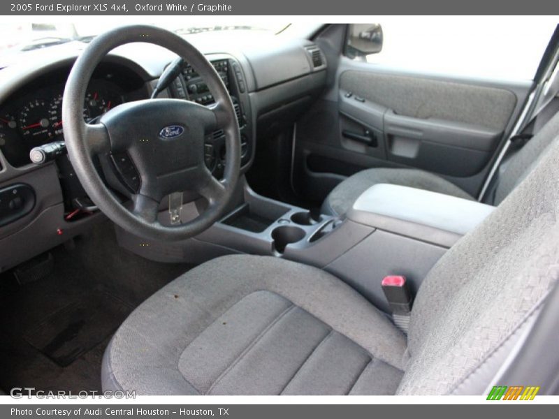 Oxford White / Graphite 2005 Ford Explorer XLS 4x4