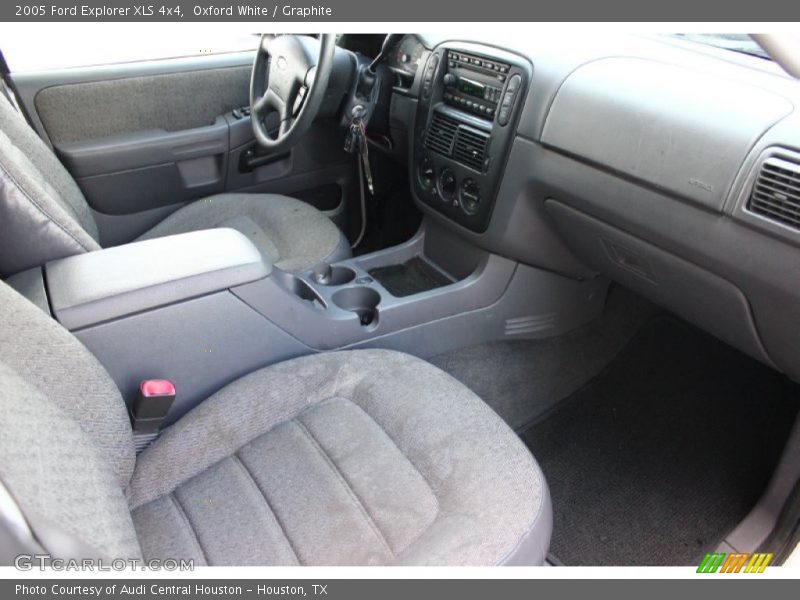 Oxford White / Graphite 2005 Ford Explorer XLS 4x4