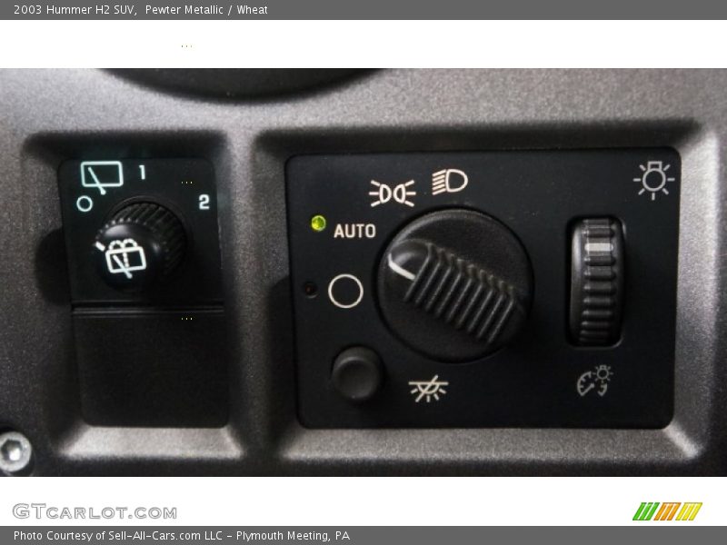 Pewter Metallic / Wheat 2003 Hummer H2 SUV