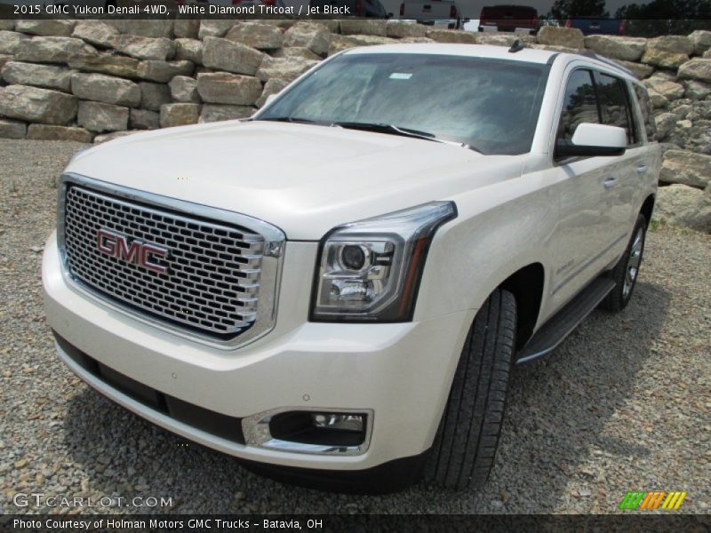 White Diamond Tricoat / Jet Black 2015 GMC Yukon Denali 4WD