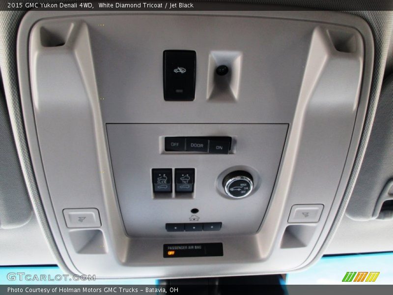White Diamond Tricoat / Jet Black 2015 GMC Yukon Denali 4WD