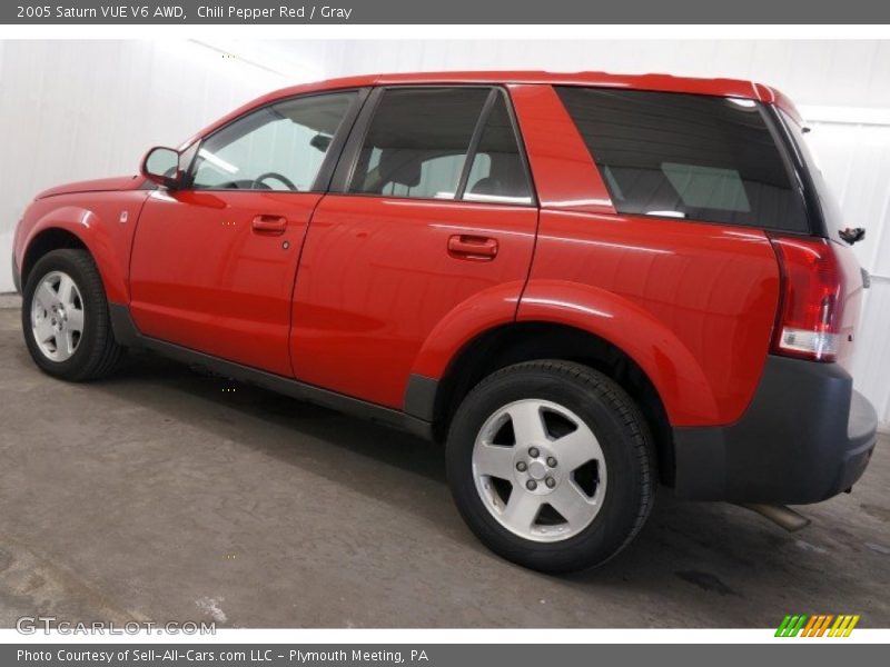 Chili Pepper Red / Gray 2005 Saturn VUE V6 AWD