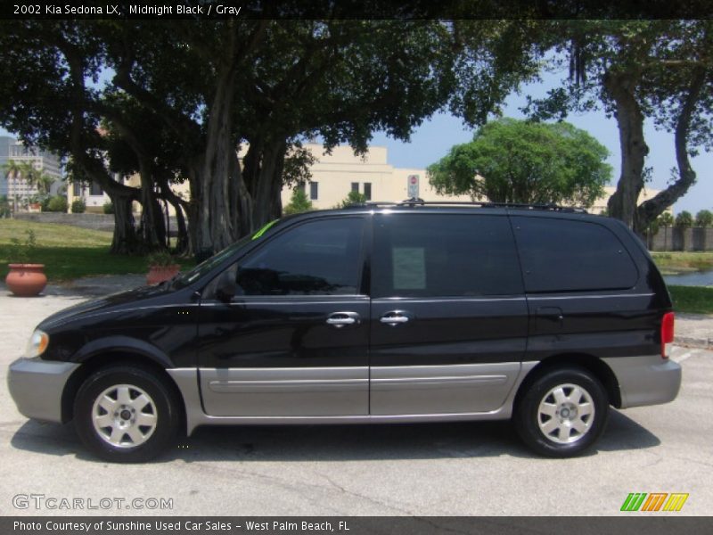 Midnight Black / Gray 2002 Kia Sedona LX