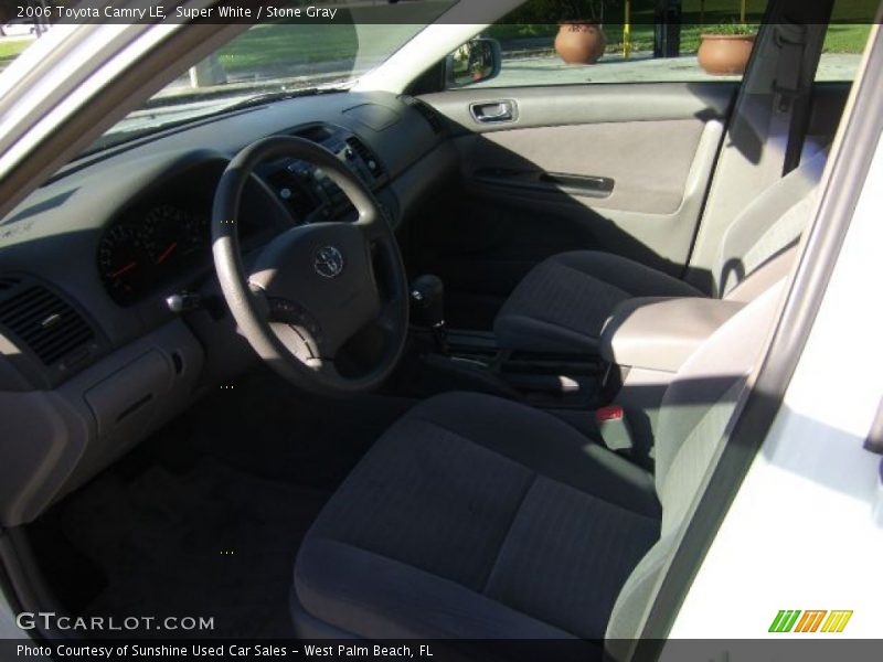 Super White / Stone Gray 2006 Toyota Camry LE