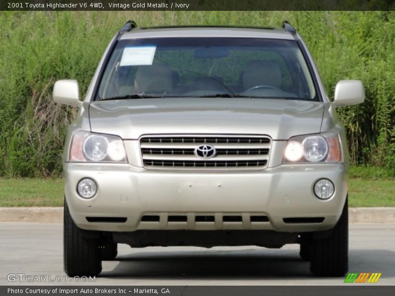 Vintage Gold Metallic / Ivory 2001 Toyota Highlander V6 4WD