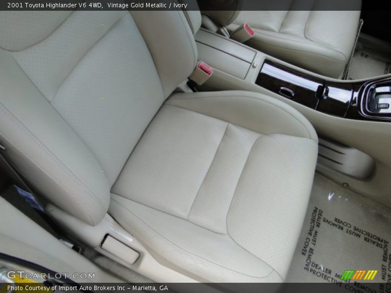 Vintage Gold Metallic / Ivory 2001 Toyota Highlander V6 4WD