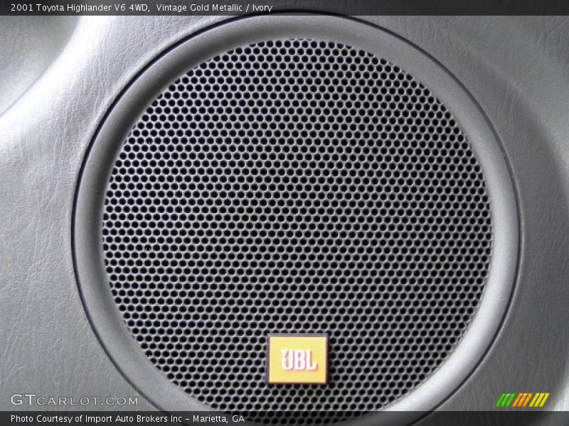 Vintage Gold Metallic / Ivory 2001 Toyota Highlander V6 4WD