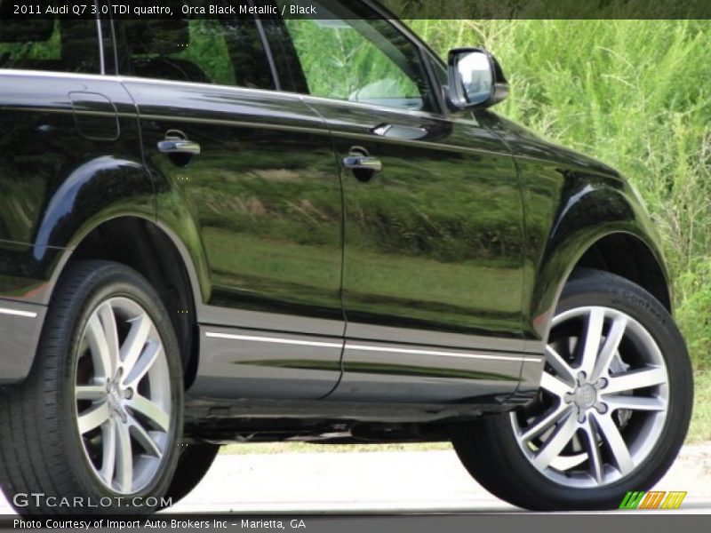 Orca Black Metallic / Black 2011 Audi Q7 3.0 TDI quattro