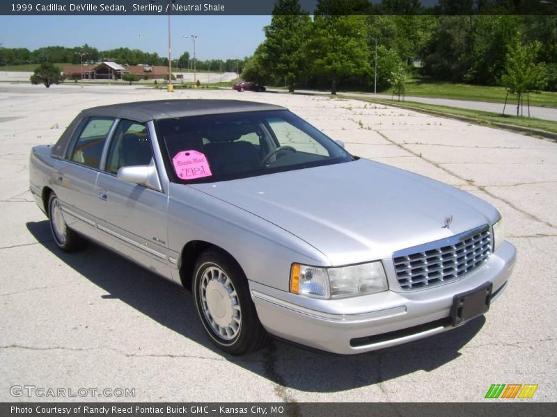 Sterling / Neutral Shale 1999 Cadillac DeVille Sedan