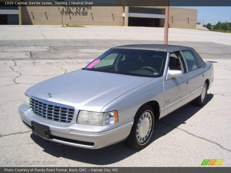 Sterling / Neutral Shale 1999 Cadillac DeVille Sedan