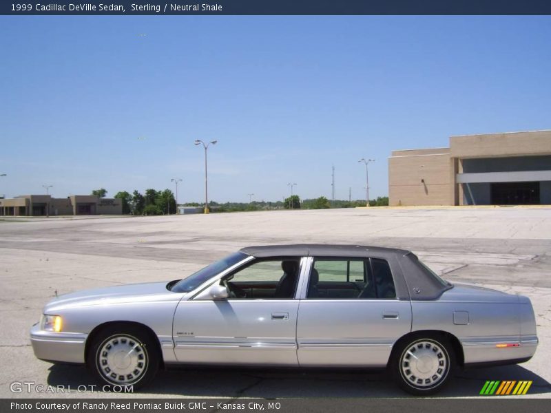 Sterling / Neutral Shale 1999 Cadillac DeVille Sedan