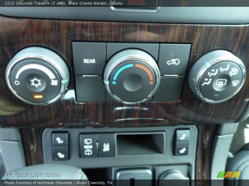 Black Granite Metallic / Ebony 2015 Chevrolet Traverse LT AWD