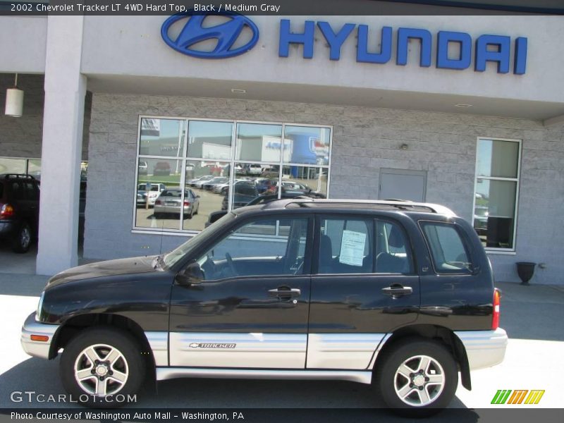 Black / Medium Gray 2002 Chevrolet Tracker LT 4WD Hard Top
