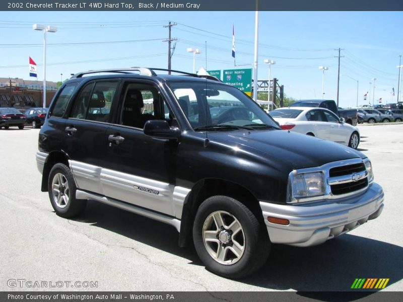 Black / Medium Gray 2002 Chevrolet Tracker LT 4WD Hard Top