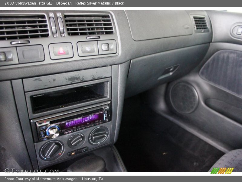 Reflex Silver Metallic / Black 2003 Volkswagen Jetta GLS TDI Sedan