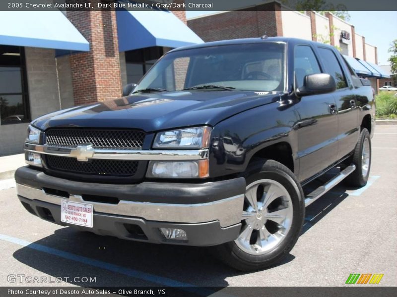 Dark Blue Metallic / Gray/Dark Charcoal 2005 Chevrolet Avalanche LT