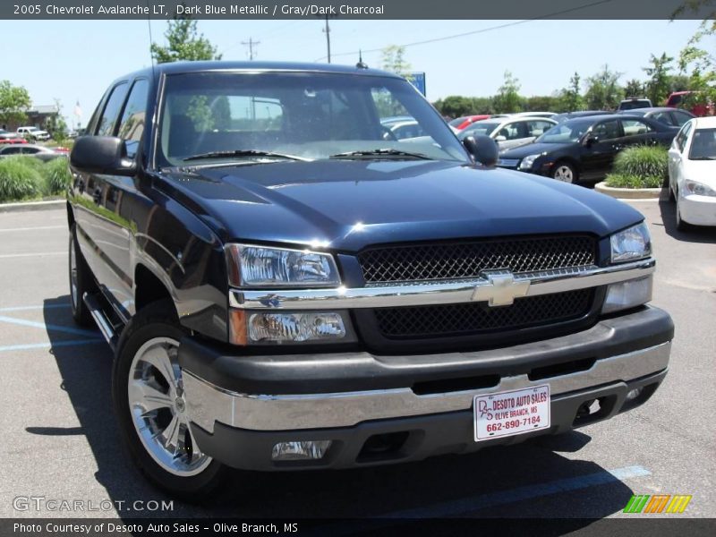 Dark Blue Metallic / Gray/Dark Charcoal 2005 Chevrolet Avalanche LT