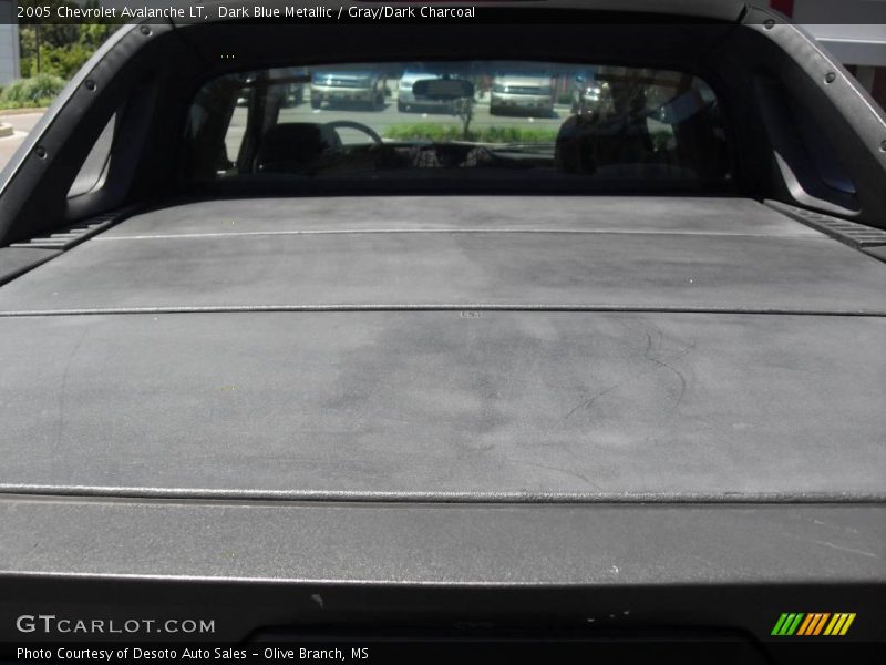 Dark Blue Metallic / Gray/Dark Charcoal 2005 Chevrolet Avalanche LT