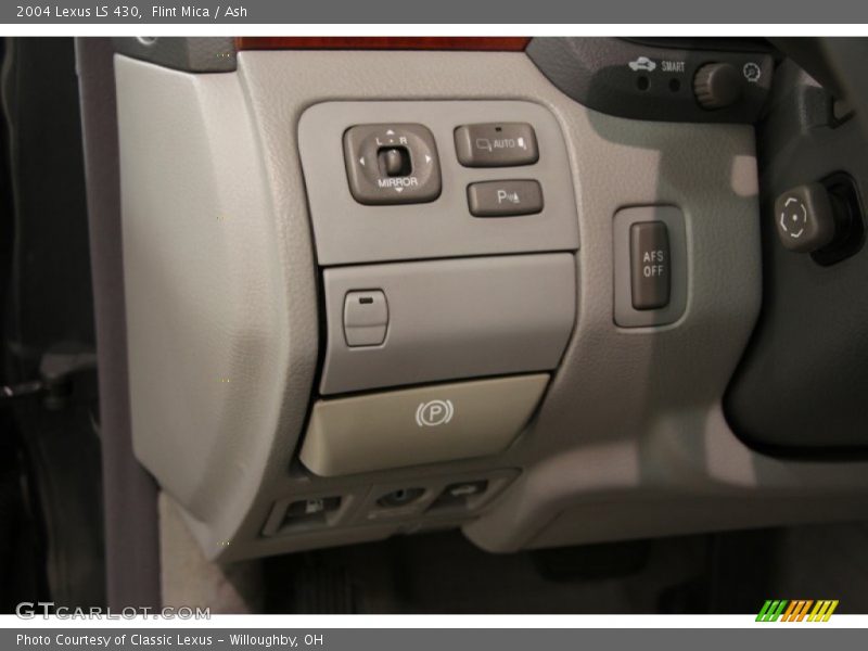 Controls of 2004 LS 430