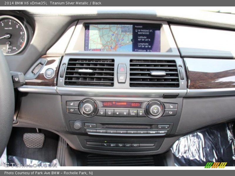 Titanium Silver Metallic / Black 2014 BMW X6 xDrive35i