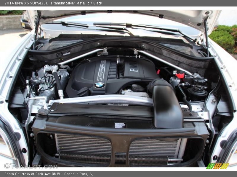 Titanium Silver Metallic / Black 2014 BMW X6 xDrive35i