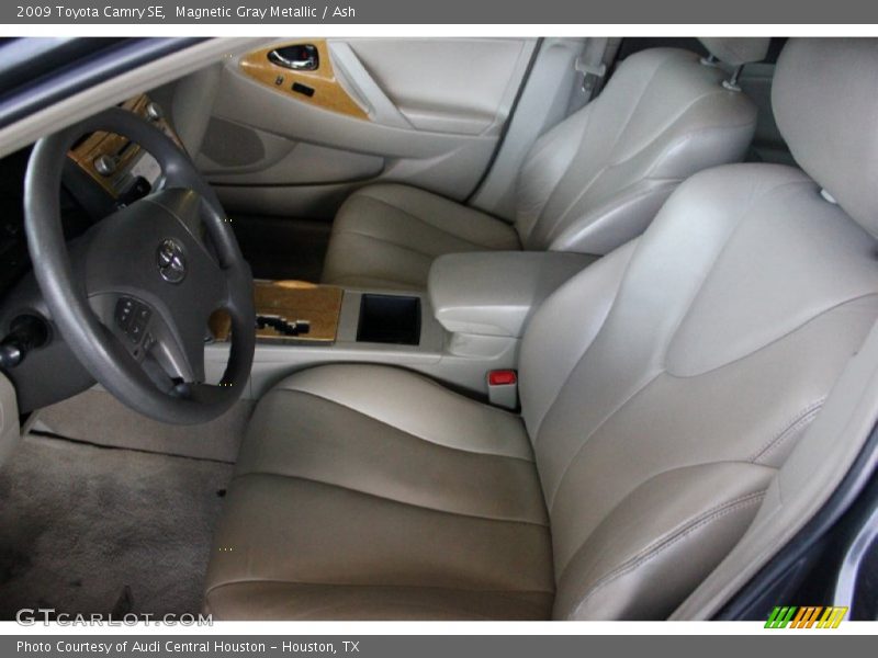 Magnetic Gray Metallic / Ash 2009 Toyota Camry SE