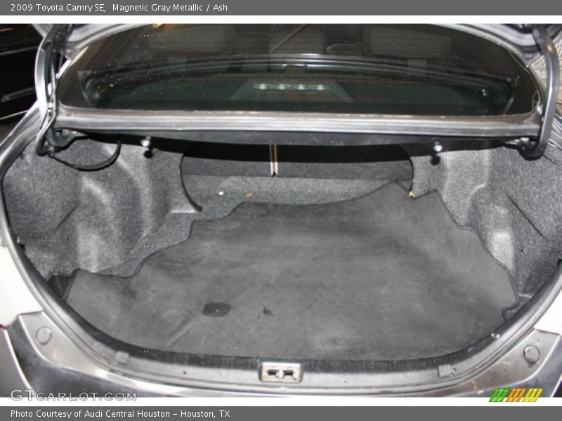 Magnetic Gray Metallic / Ash 2009 Toyota Camry SE