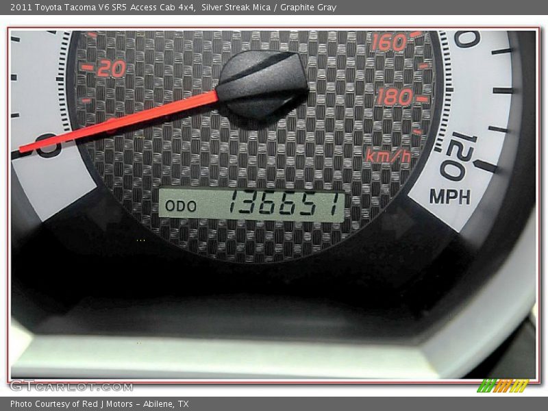 Silver Streak Mica / Graphite Gray 2011 Toyota Tacoma V6 SR5 Access Cab 4x4